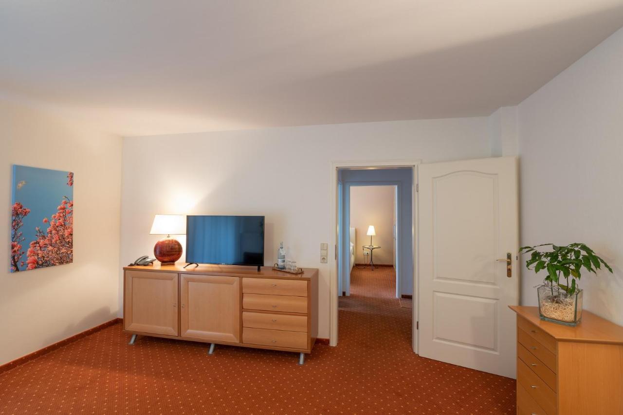 Seehotel Lindenhof Lychen Eksteriør bilde